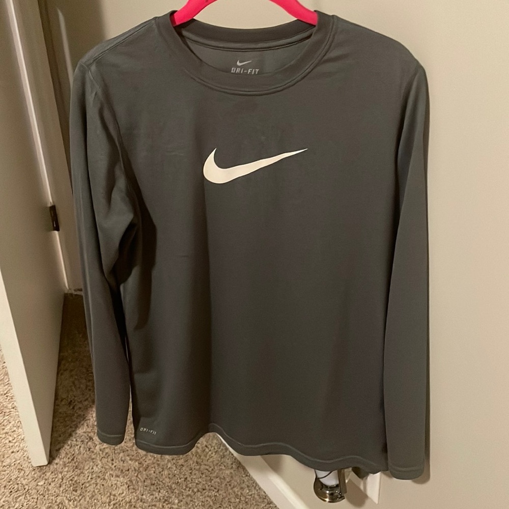 Dri fit nike tee